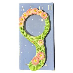 1992 Avon Gift Collection Fancy Floral Magnifying Glass - NIB